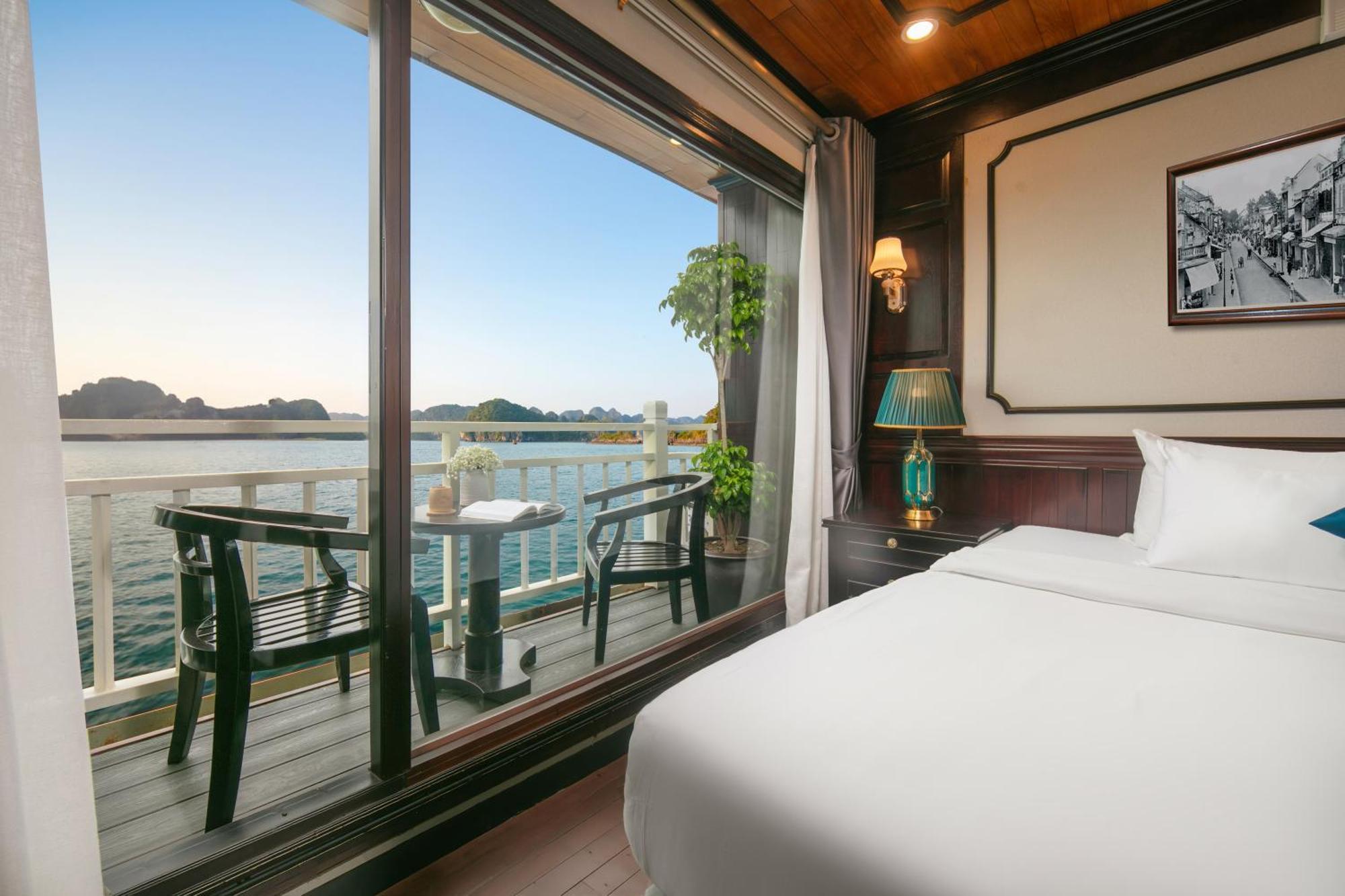 Halong Arcadia Cruise Hotel Ha Long Exterior photo